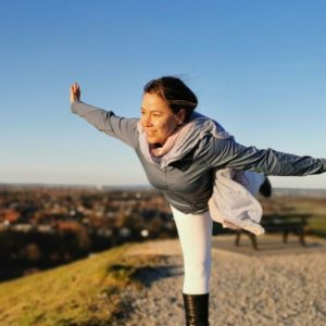 Yoga Lehrerin Goldi Kolb