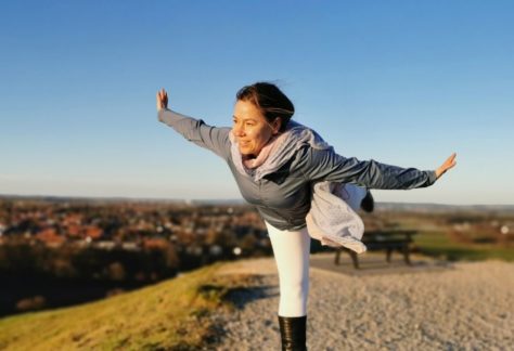 Yoga Lehrerin Goldi Kolb