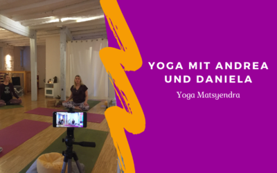 Zeit für mich! Unsere erste Yogastunde auf YouTube